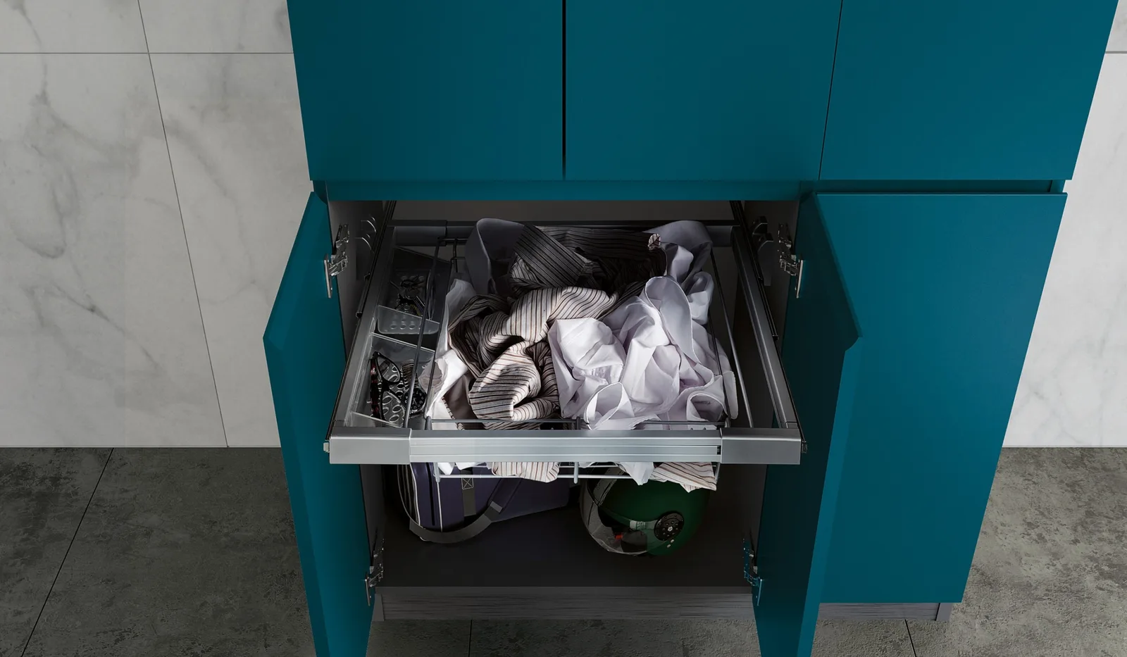 Waschmaschine hinter Möbelfront